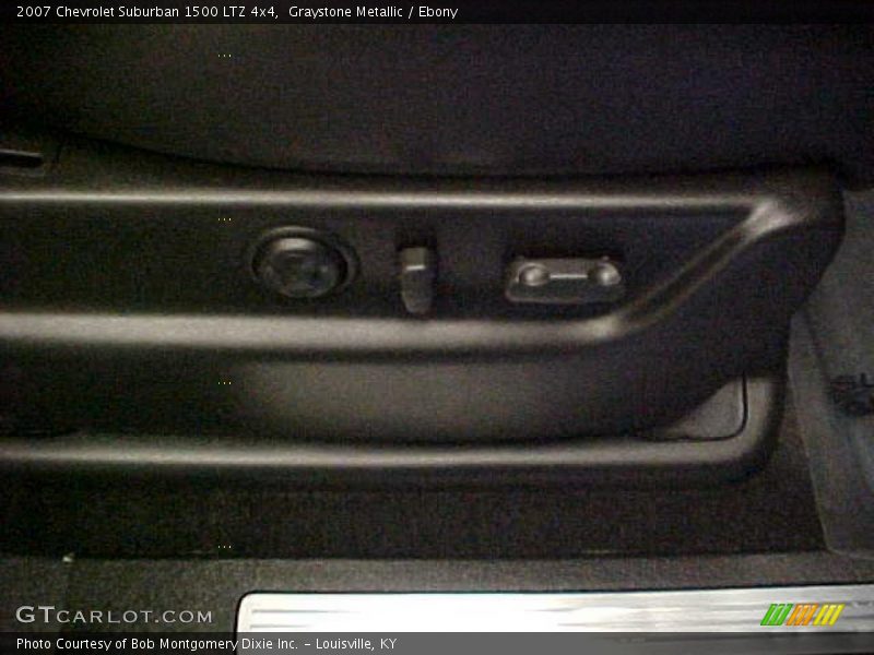 Graystone Metallic / Ebony 2007 Chevrolet Suburban 1500 LTZ 4x4