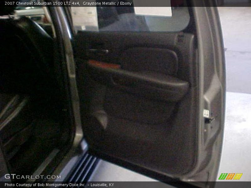 Graystone Metallic / Ebony 2007 Chevrolet Suburban 1500 LTZ 4x4