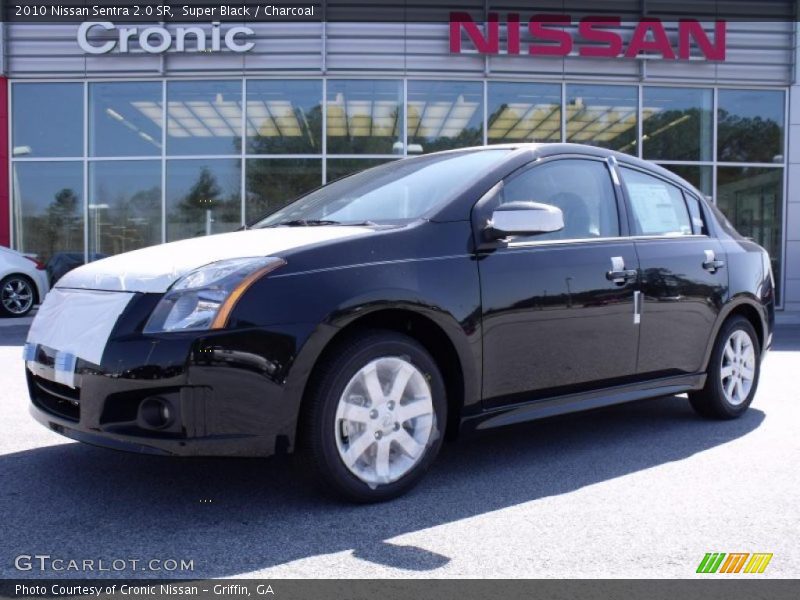 Super Black / Charcoal 2010 Nissan Sentra 2.0 SR