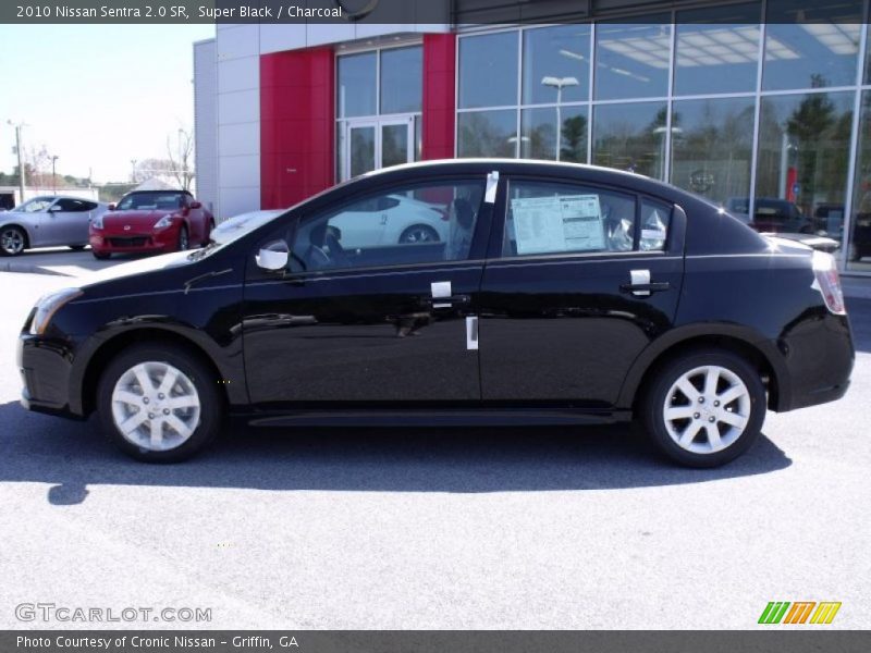 Super Black / Charcoal 2010 Nissan Sentra 2.0 SR