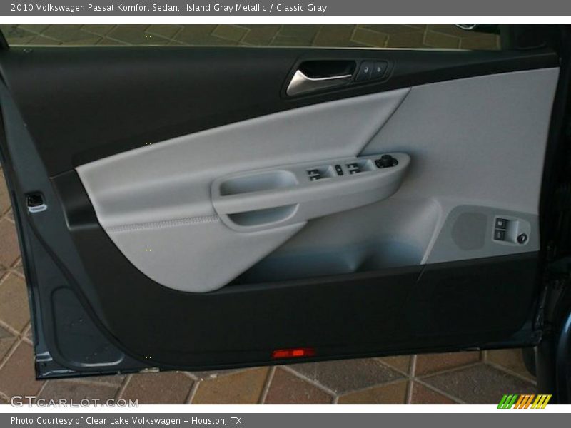 Island Gray Metallic / Classic Gray 2010 Volkswagen Passat Komfort Sedan