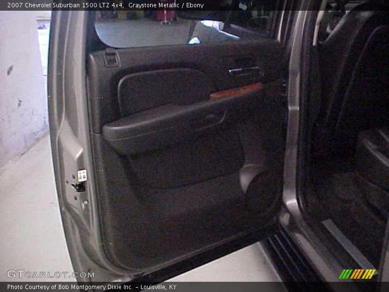 Graystone Metallic / Ebony 2007 Chevrolet Suburban 1500 LTZ 4x4