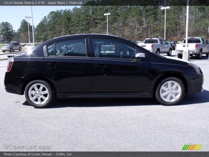 Super Black / Charcoal 2010 Nissan Sentra 2.0 SR