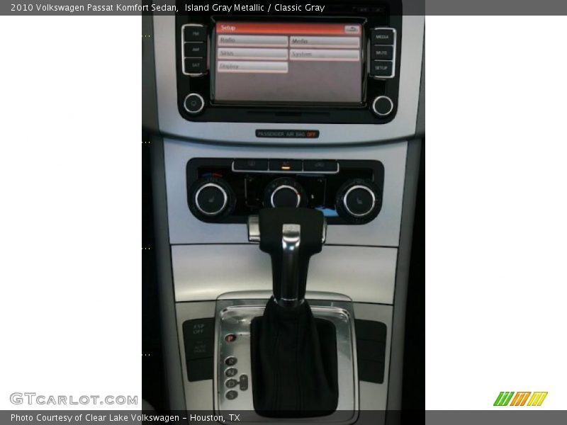 Island Gray Metallic / Classic Gray 2010 Volkswagen Passat Komfort Sedan