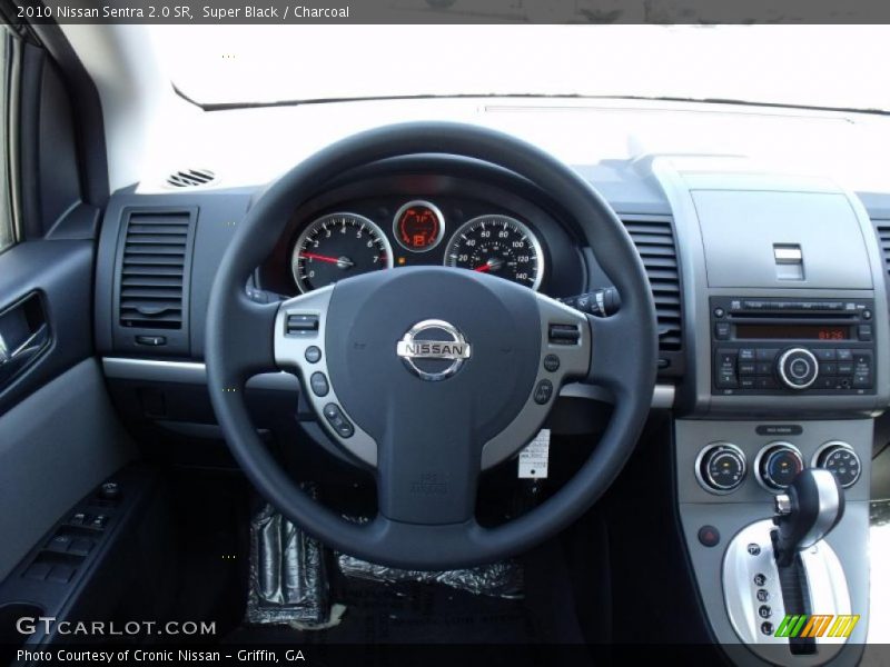 Super Black / Charcoal 2010 Nissan Sentra 2.0 SR