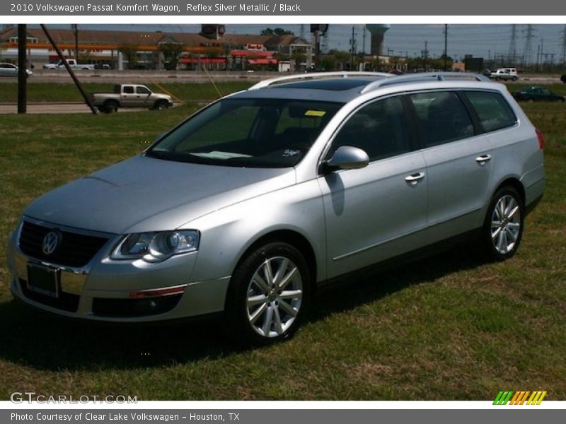 Reflex Silver Metallic / Black 2010 Volkswagen Passat Komfort Wagon