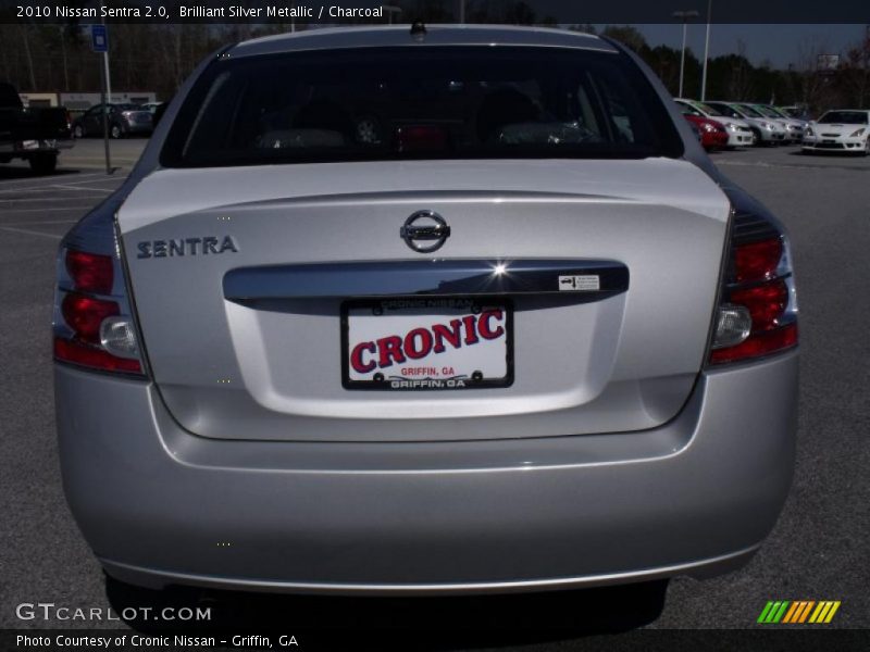Brilliant Silver Metallic / Charcoal 2010 Nissan Sentra 2.0