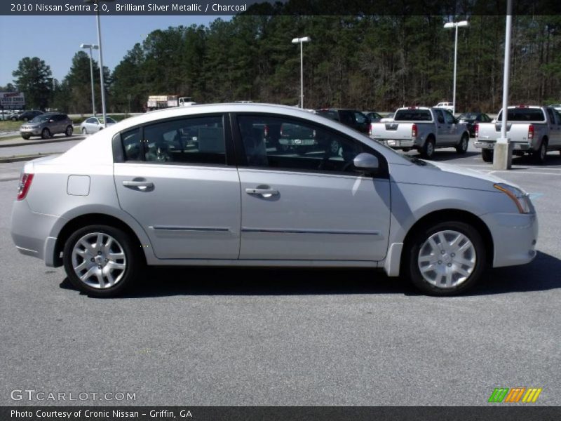 Brilliant Silver Metallic / Charcoal 2010 Nissan Sentra 2.0
