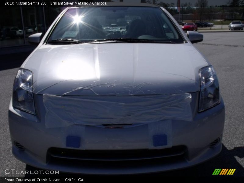Brilliant Silver Metallic / Charcoal 2010 Nissan Sentra 2.0