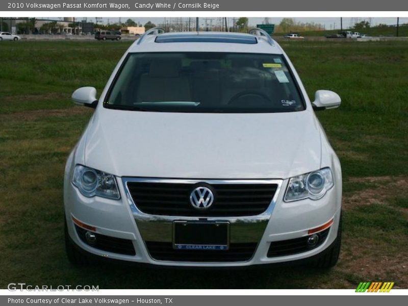 Candy White / Cornsilk Beige 2010 Volkswagen Passat Komfort Wagon