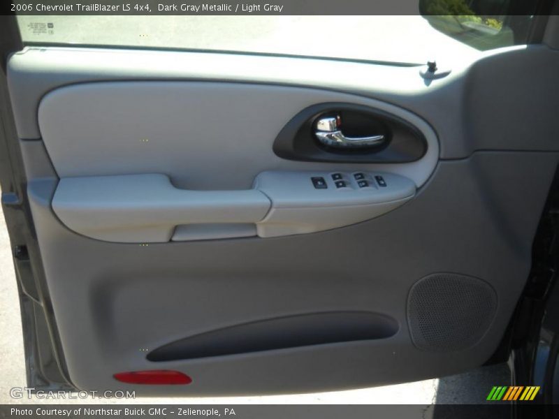 Dark Gray Metallic / Light Gray 2006 Chevrolet TrailBlazer LS 4x4