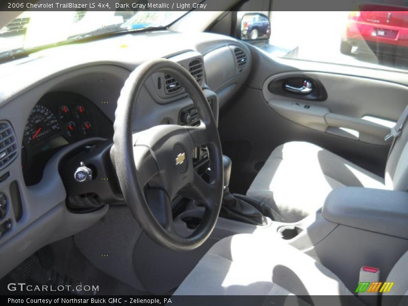 Dark Gray Metallic / Light Gray 2006 Chevrolet TrailBlazer LS 4x4