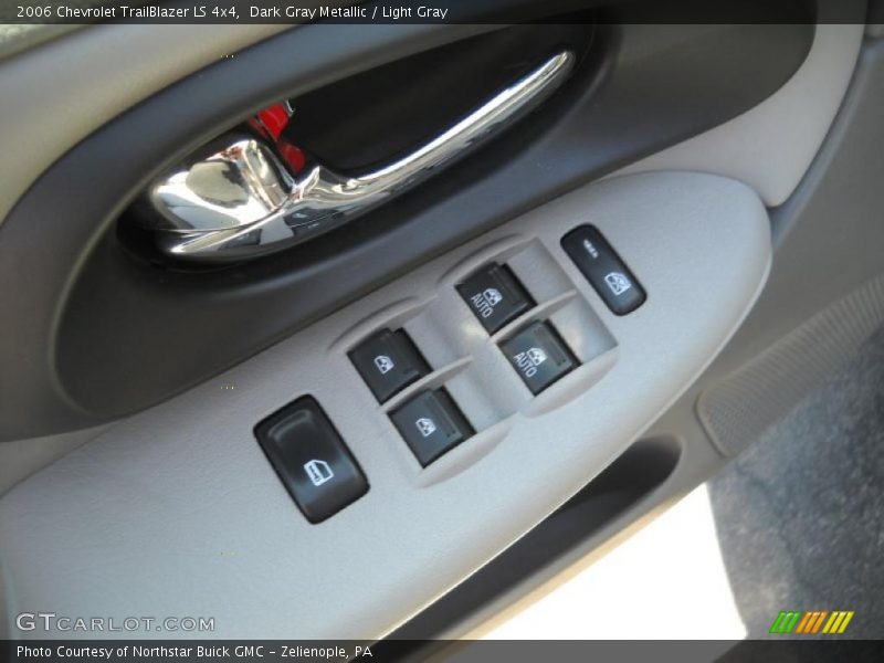 Dark Gray Metallic / Light Gray 2006 Chevrolet TrailBlazer LS 4x4