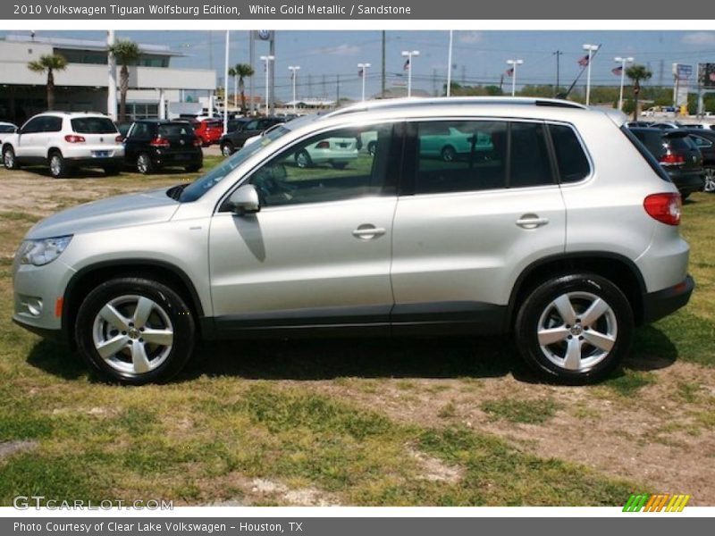 White Gold Metallic / Sandstone 2010 Volkswagen Tiguan Wolfsburg Edition