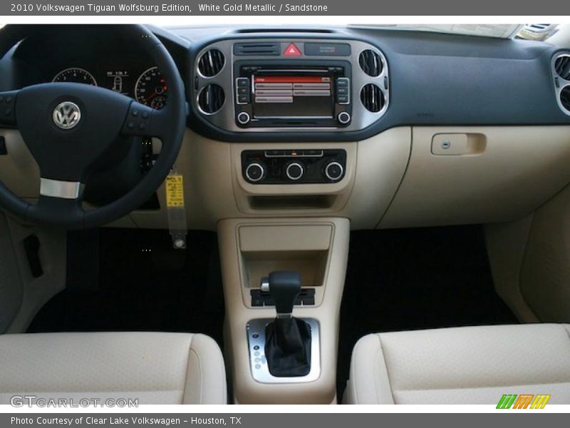 White Gold Metallic / Sandstone 2010 Volkswagen Tiguan Wolfsburg Edition