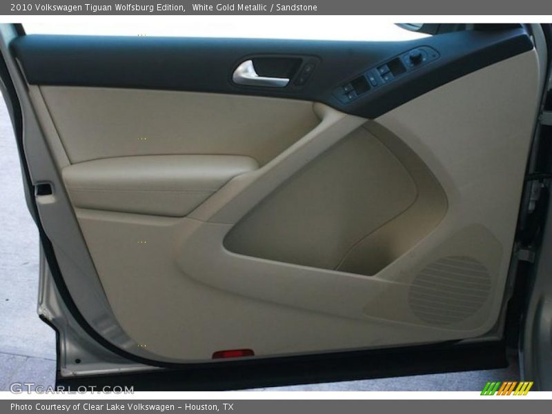White Gold Metallic / Sandstone 2010 Volkswagen Tiguan Wolfsburg Edition