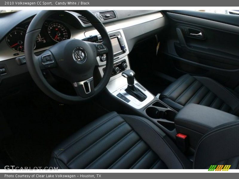 Candy White / Black 2010 Volkswagen CC Sport