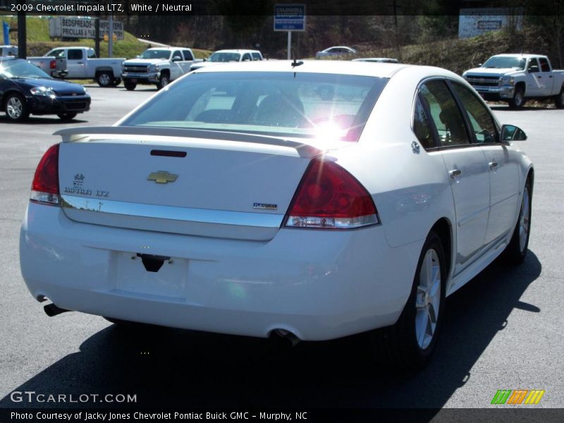 White / Neutral 2009 Chevrolet Impala LTZ