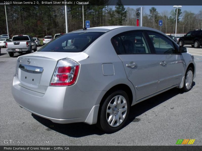 Brilliant Silver Metallic / Charcoal 2010 Nissan Sentra 2.0