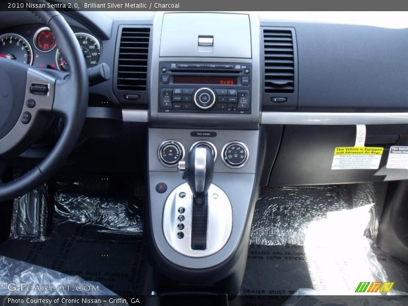 Brilliant Silver Metallic / Charcoal 2010 Nissan Sentra 2.0