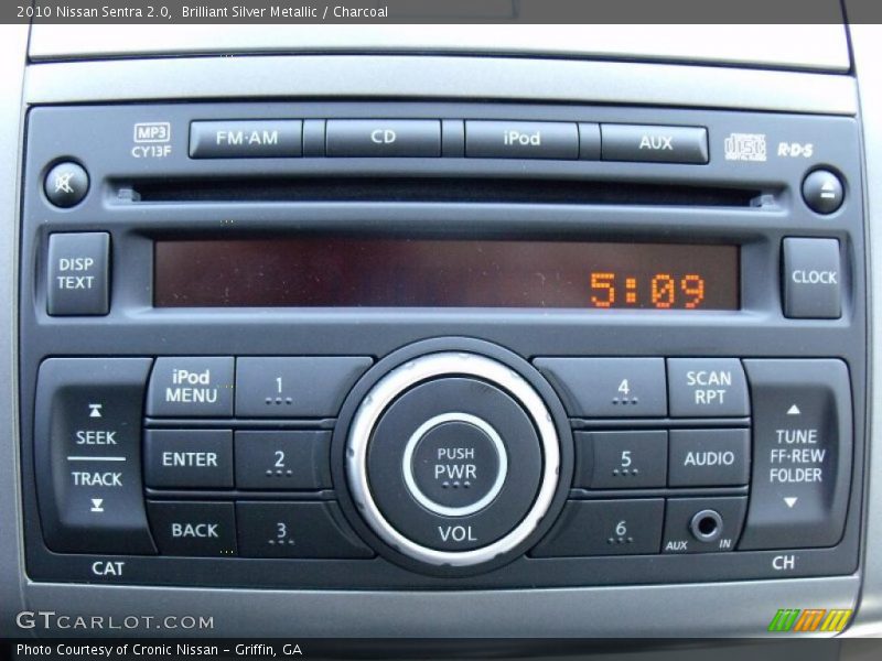 Brilliant Silver Metallic / Charcoal 2010 Nissan Sentra 2.0