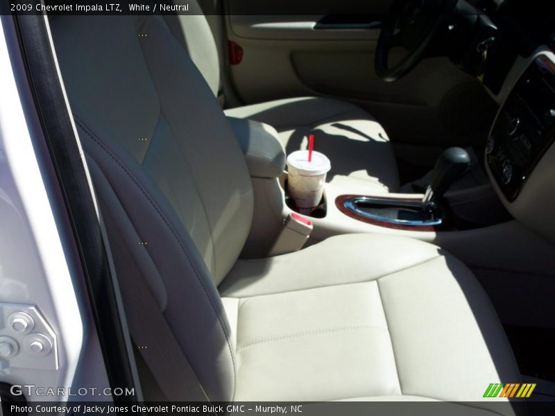 White / Neutral 2009 Chevrolet Impala LTZ