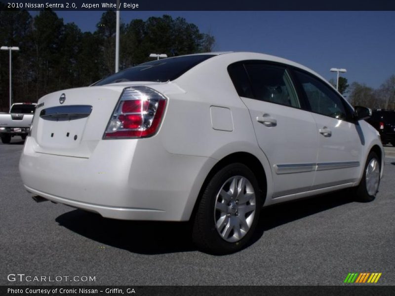 Aspen White / Beige 2010 Nissan Sentra 2.0