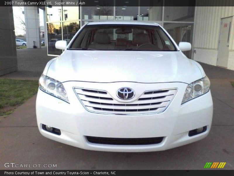 Super White / Ash 2007 Toyota Camry XLE V6