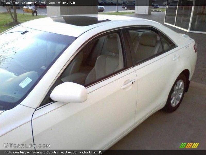 Super White / Ash 2007 Toyota Camry XLE V6