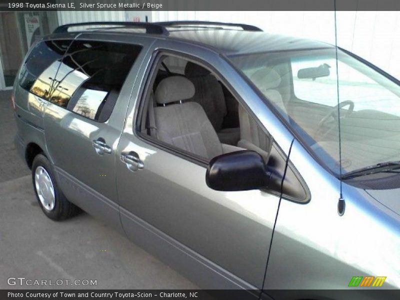 Silver Spruce Metallic / Beige 1998 Toyota Sienna LE