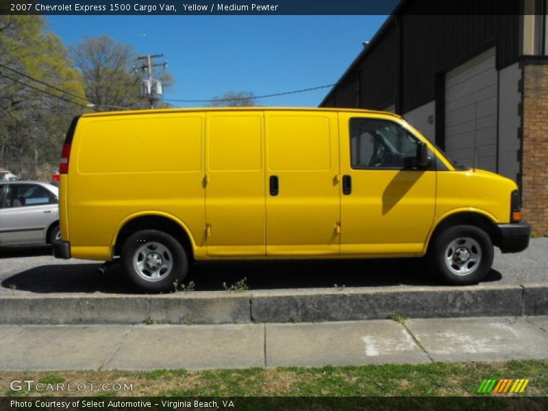 Yellow / Medium Pewter 2007 Chevrolet Express 1500 Cargo Van