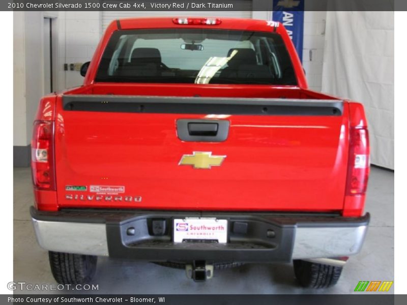 Victory Red / Dark Titanium 2010 Chevrolet Silverado 1500 Crew Cab 4x4