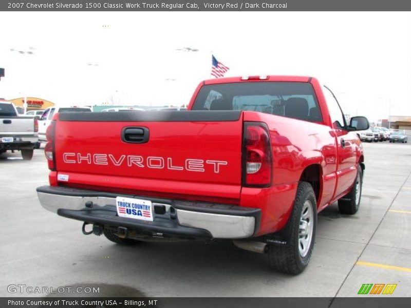 Victory Red / Dark Charcoal 2007 Chevrolet Silverado 1500 Classic Work Truck Regular Cab