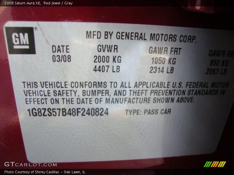 Red Jewel / Gray 2008 Saturn Aura XE