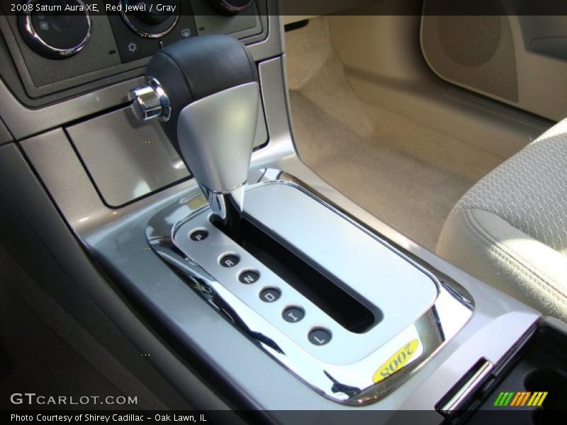 Red Jewel / Gray 2008 Saturn Aura XE