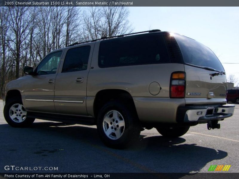Sandstone Metallic / Tan/Neutral 2005 Chevrolet Suburban 1500 LS 4x4