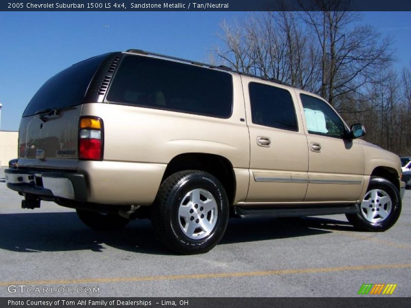 Sandstone Metallic / Tan/Neutral 2005 Chevrolet Suburban 1500 LS 4x4