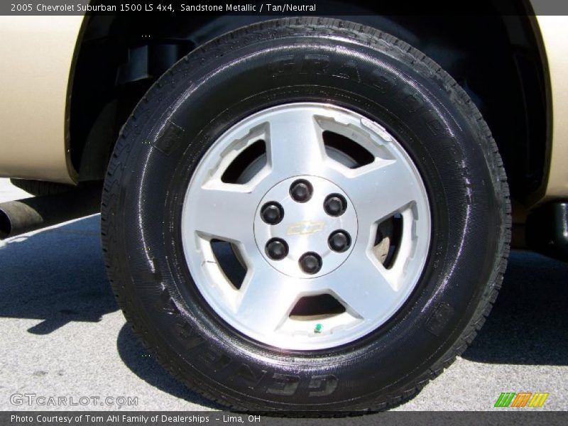 Sandstone Metallic / Tan/Neutral 2005 Chevrolet Suburban 1500 LS 4x4