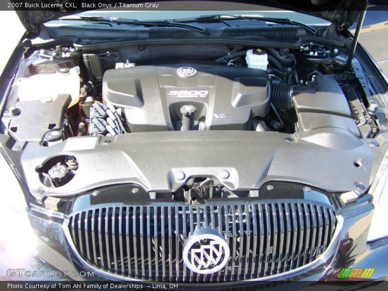 Black Onyx / Titanium Gray 2007 Buick Lucerne CXL