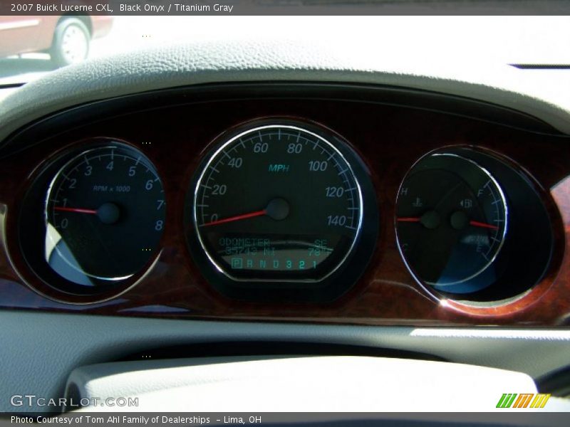 Black Onyx / Titanium Gray 2007 Buick Lucerne CXL