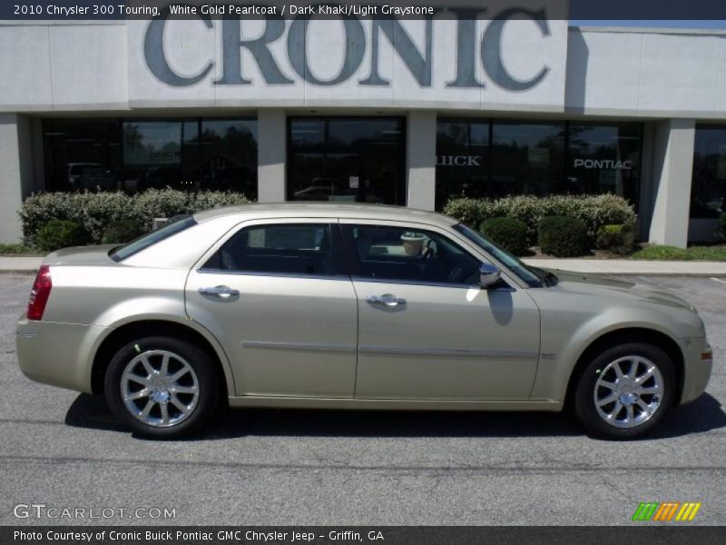 White Gold Pearlcoat / Dark Khaki/Light Graystone 2010 Chrysler 300 Touring