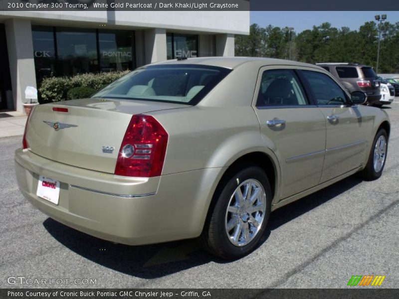 White Gold Pearlcoat / Dark Khaki/Light Graystone 2010 Chrysler 300 Touring