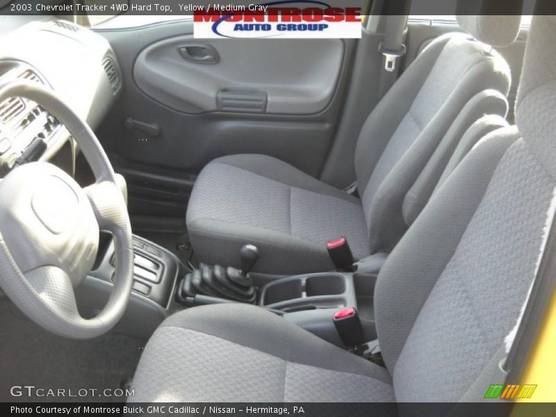 Yellow / Medium Gray 2003 Chevrolet Tracker 4WD Hard Top