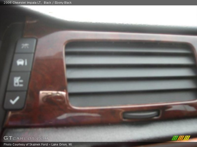 Black / Ebony Black 2006 Chevrolet Impala LT
