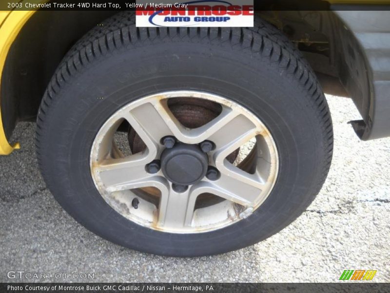Yellow / Medium Gray 2003 Chevrolet Tracker 4WD Hard Top
