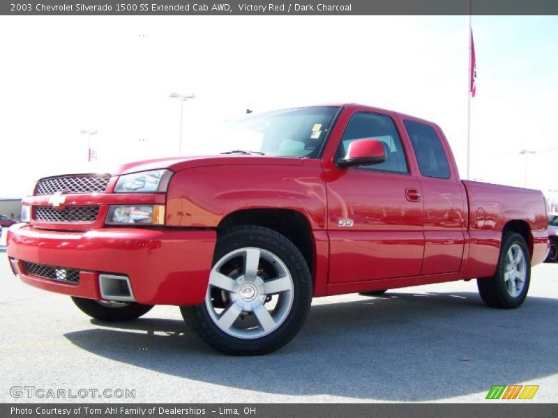 Victory Red / Dark Charcoal 2003 Chevrolet Silverado 1500 SS Extended Cab AWD