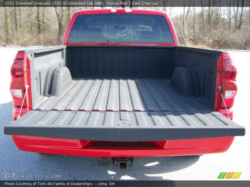 Victory Red / Dark Charcoal 2003 Chevrolet Silverado 1500 SS Extended Cab AWD