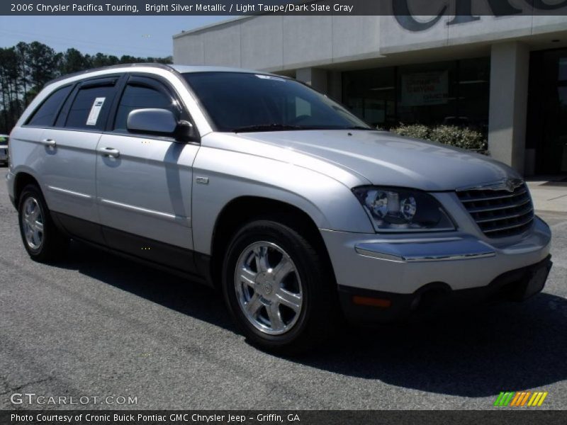 Bright Silver Metallic / Light Taupe/Dark Slate Gray 2006 Chrysler Pacifica Touring