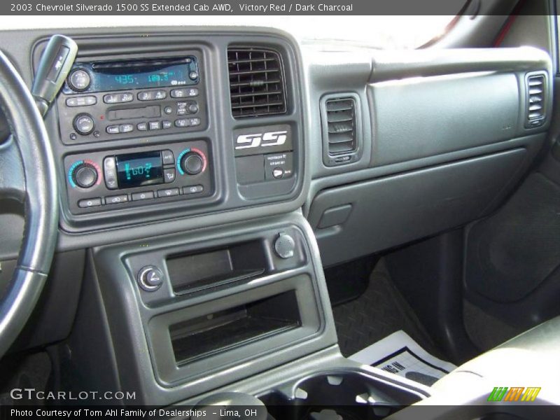 Victory Red / Dark Charcoal 2003 Chevrolet Silverado 1500 SS Extended Cab AWD