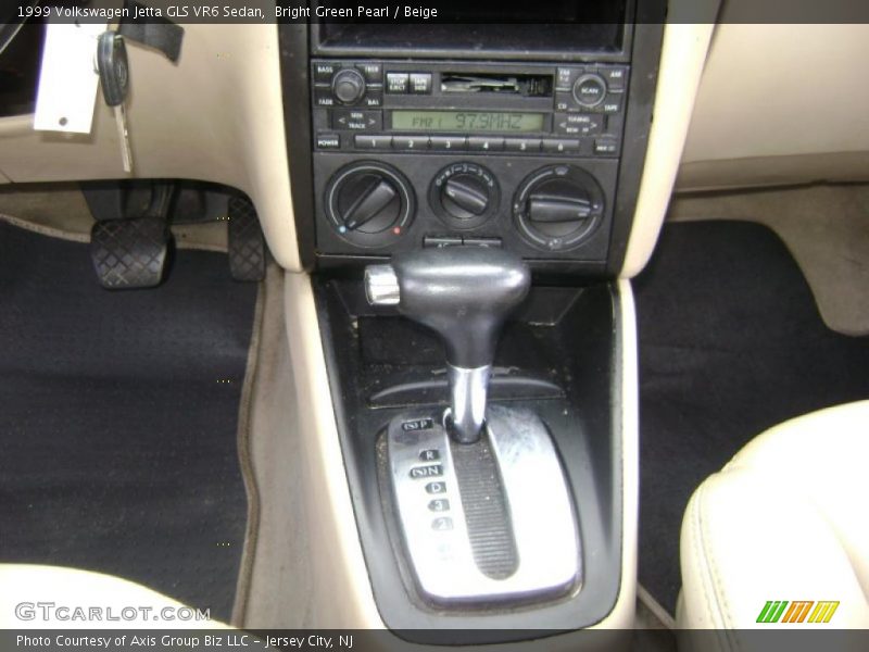 Bright Green Pearl / Beige 1999 Volkswagen Jetta GLS VR6 Sedan